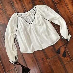 Urban Outfitters - Lightweight White Peasant Blouse with Black Trim